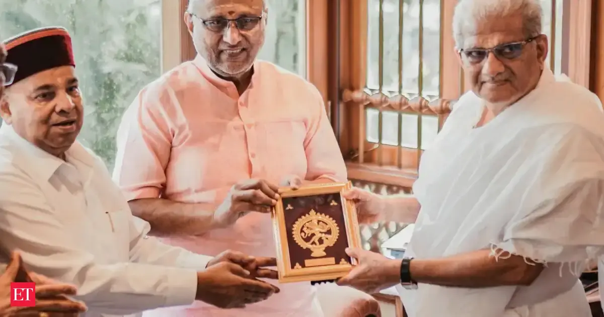 https://img.etimg.com/thumb/msid-131422442,width-1200,height-630,imgsize-119936,overlay-economictimes/articleshow.jpg