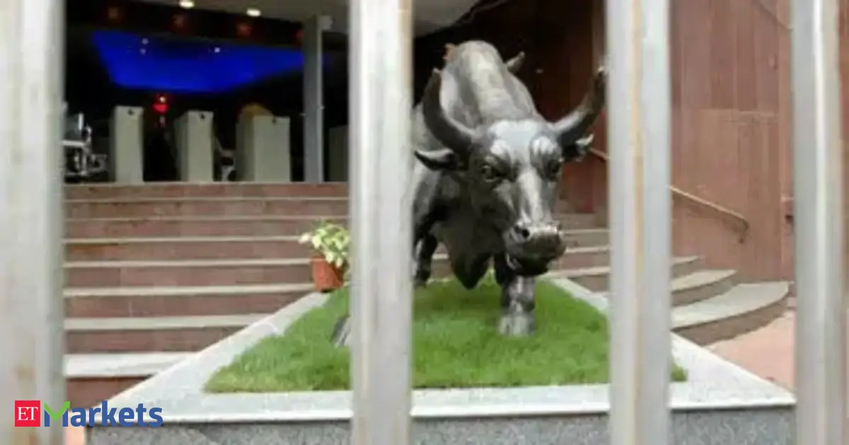 Sensex gains 430 points, Nifty opens above 23,650; IndiGo, Infosys, Asian Paints among top gainers - The Economic Times