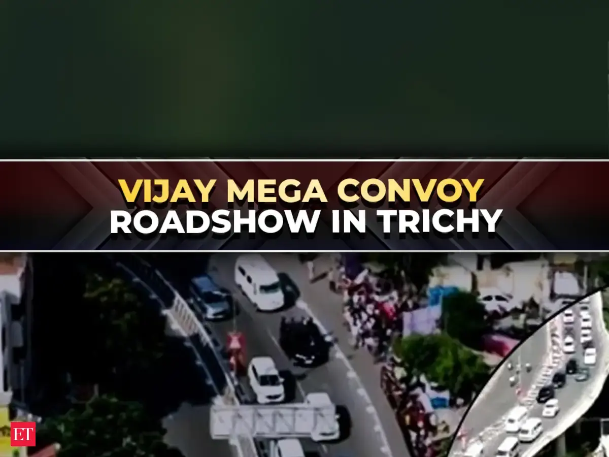 WATCH: TVK chief Vijay mega convoy seen in Tiruchirappalli ahead of massive roadshow rally