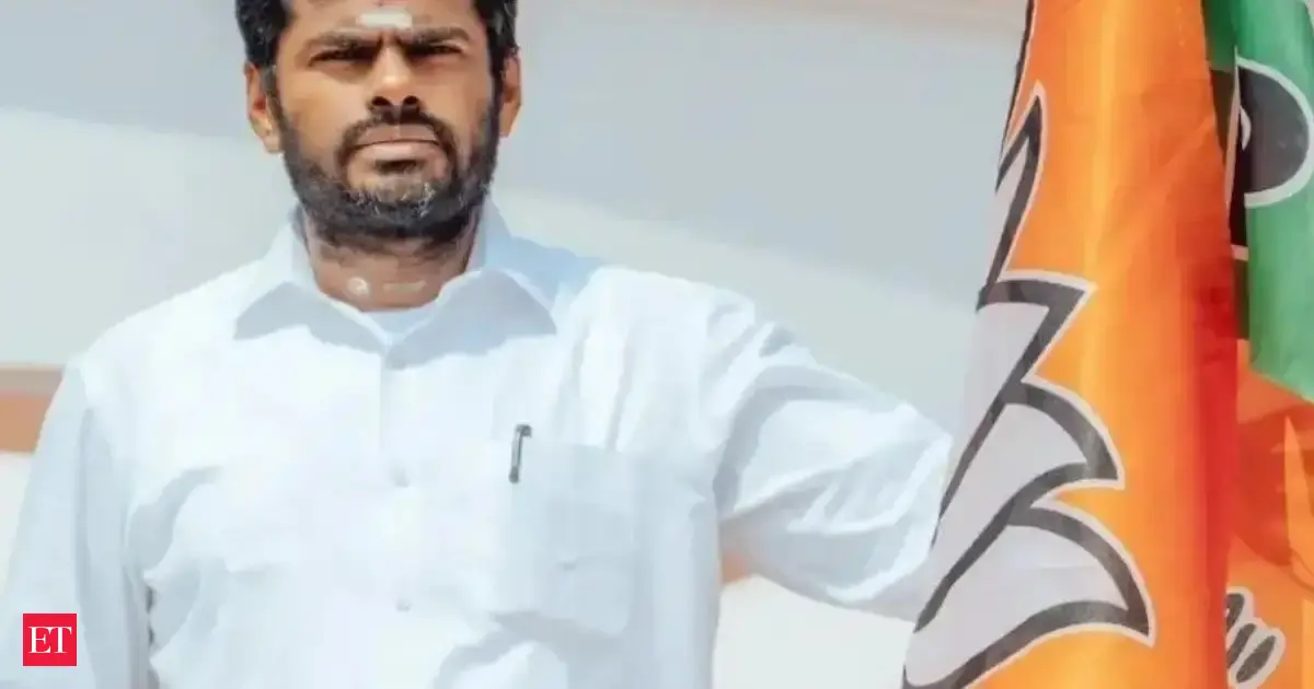 Amidst buzz of Annamalai quitting, BJP cadres demand clarification, posters hail former president