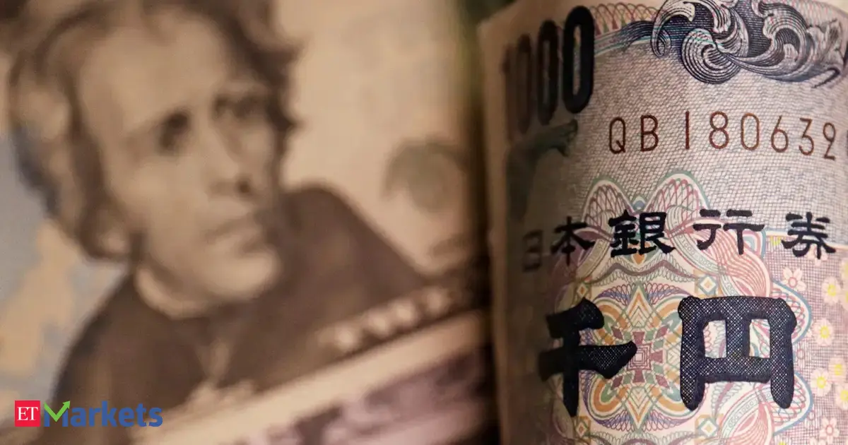 Dollar clings to 2-month high as Gulf hostilities flare, yen wobbles near intervention zone