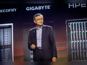 As AI shifts from training to inference, Intel moves up the stack - The ...