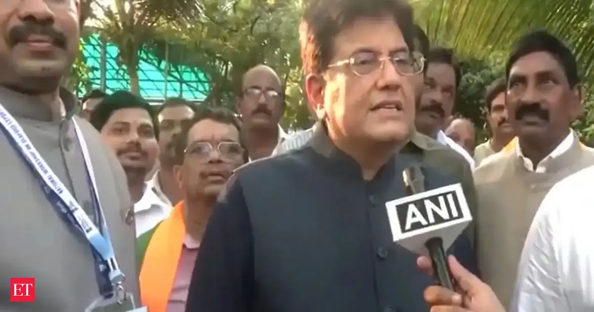 https://img.etimg.com/thumb/msid-131533045,width-1200,height-630,imgsize-82236,overlay-economictimes/articleshow.jpg