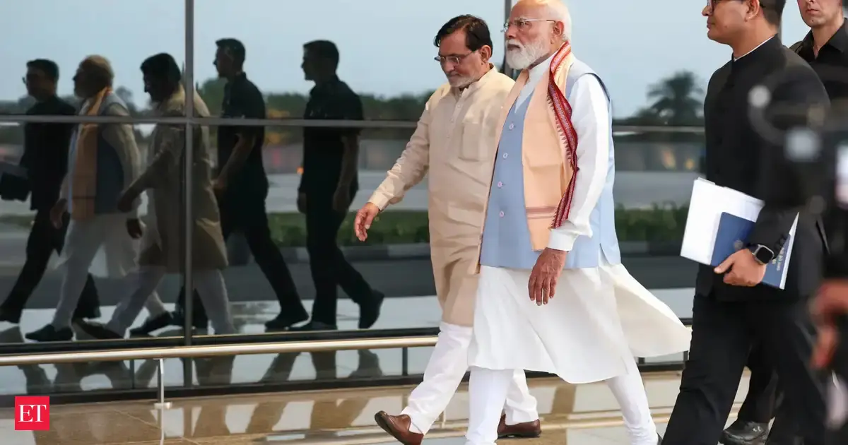 https://img.etimg.com/thumb/msid-131537219,width-1200,height-630,imgsize-129764,overlay-economictimes/articleshow.jpg
