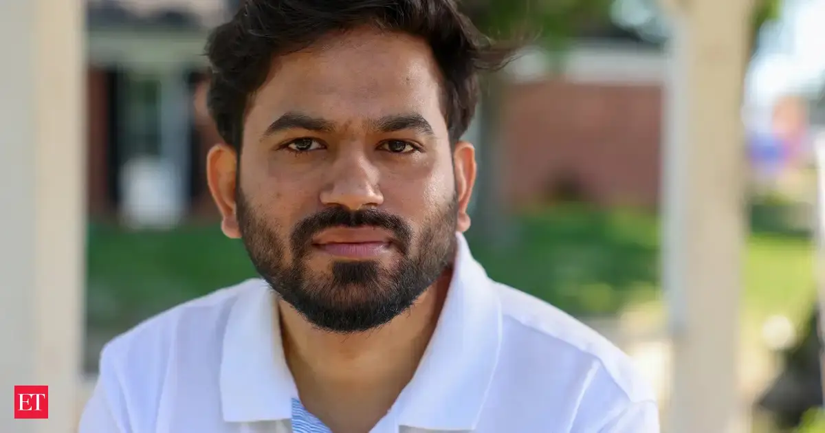 Cockroach Janta Party founder Abhijeet Dipke joins students, youth in Jantar Mantar protest
