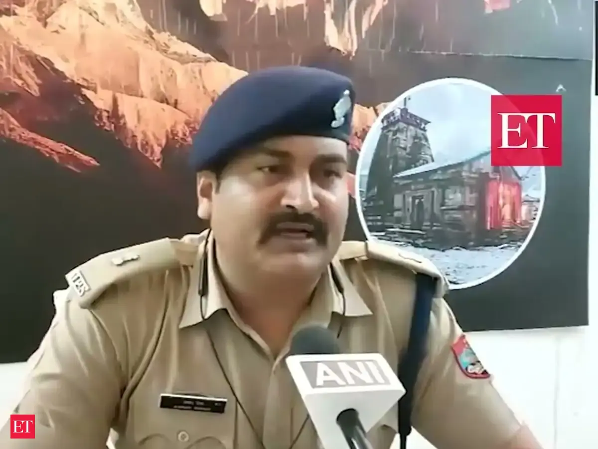 Tourist rush chokes Haridwar; Police appeals to follow traff