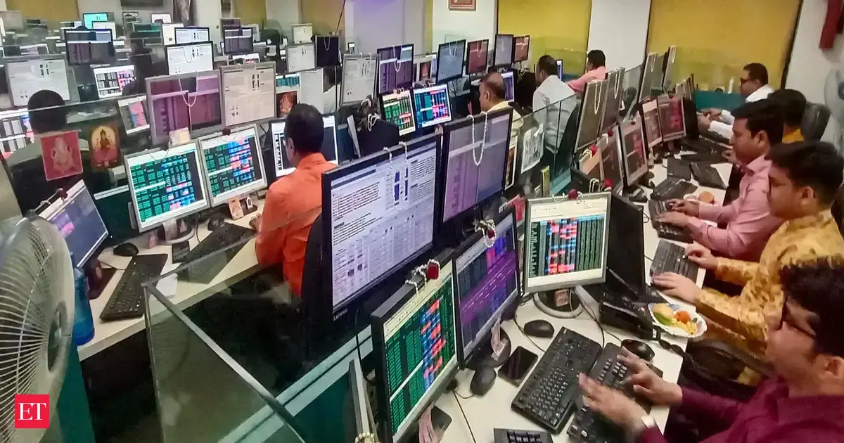 https://img.etimg.com/thumb/msid-131612302,width-1200,height-630,imgsize-223762,overlay-economictimes/articleshow.jpg
