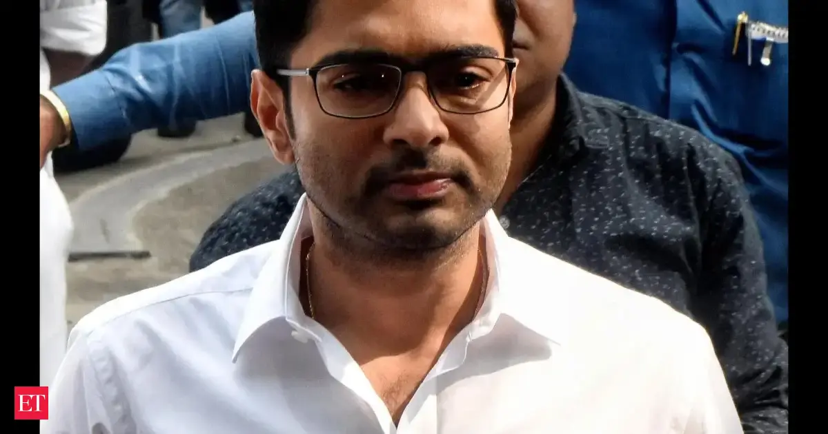 Rahul Gandhi, Abhishek Banerjee hold meeting