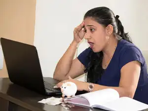 Woman on first day of new job realises she was never even hired by the company. 'Received a call from HR...'