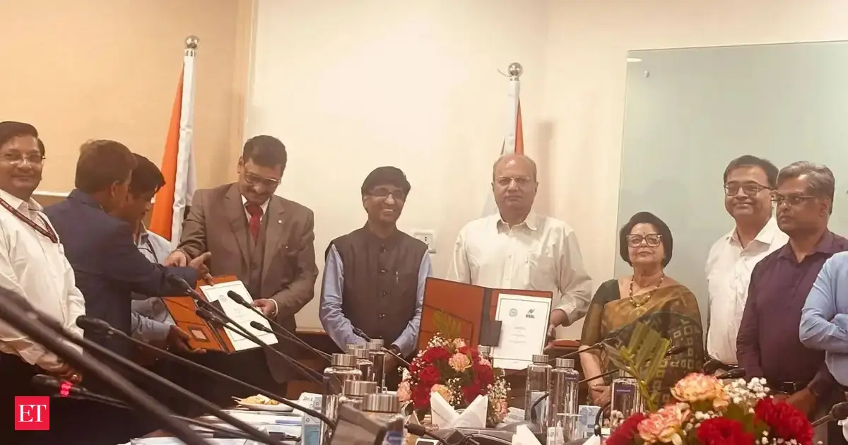 BSNL, IIT Kanpur sign MoU for next-generation telecom technologies