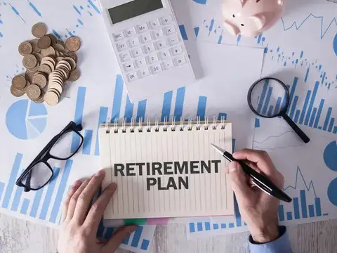 Moderate retirement strategy: Balancing growth and stability