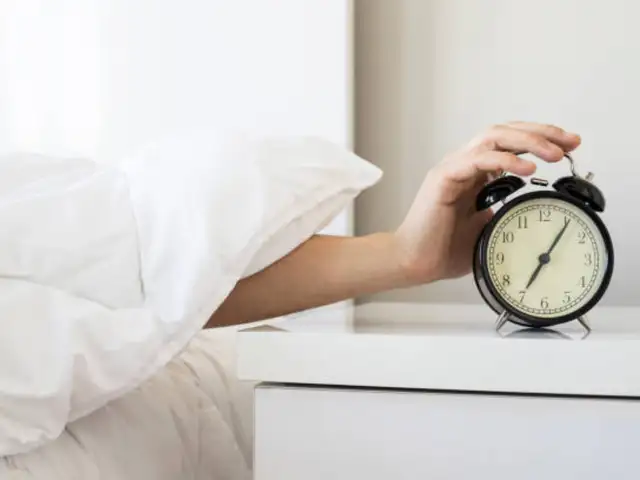 ​Hitting snooze multiple times​