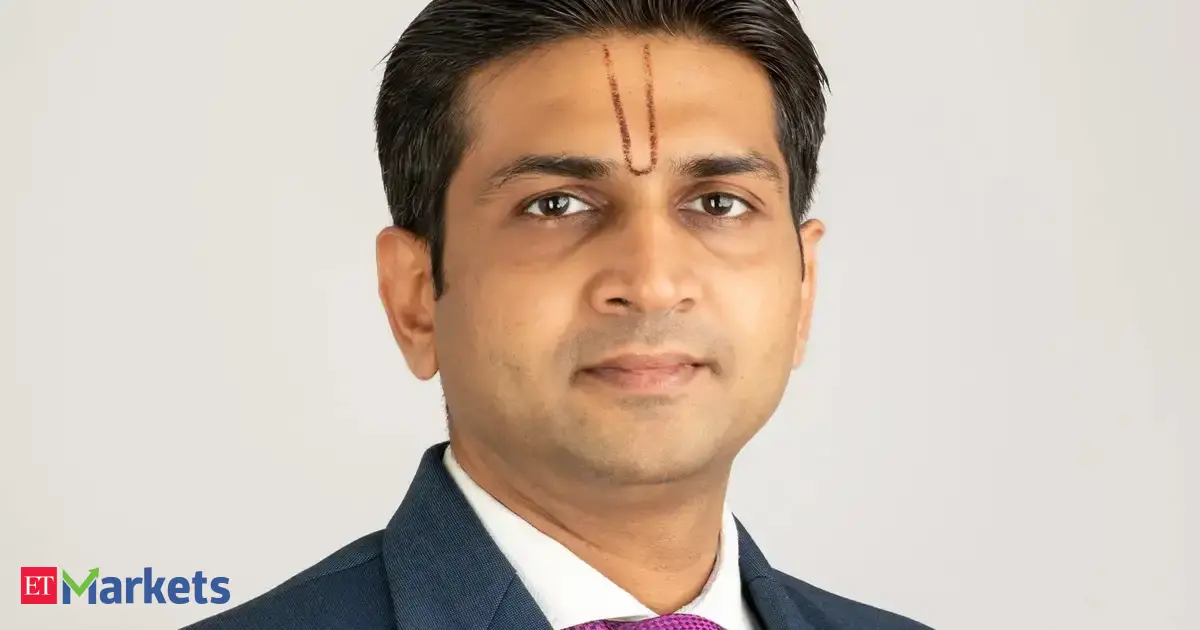 Why a Rs 72,000 crore fund manager refuses to chase power and defence rally now