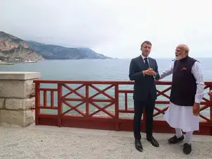 Image for Dhurandhar's Nice!: French President highlights talks with P