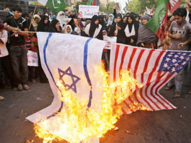 Pakistani protestors during an anti-Israel rally