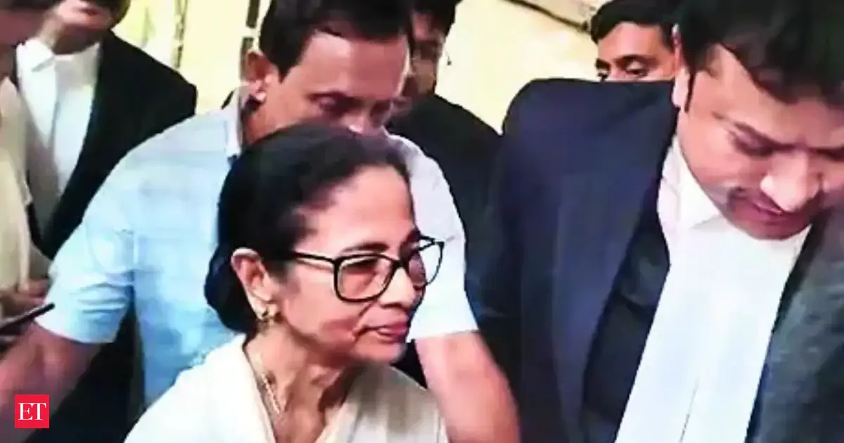 Mamata Banerjee moves Calcutta HC against Bhabanipur poll result