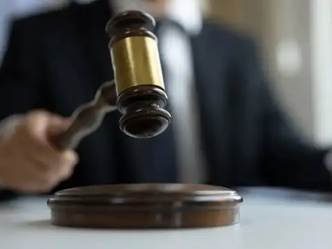 CS06 cases: Specific information suggesting possible tax evasion