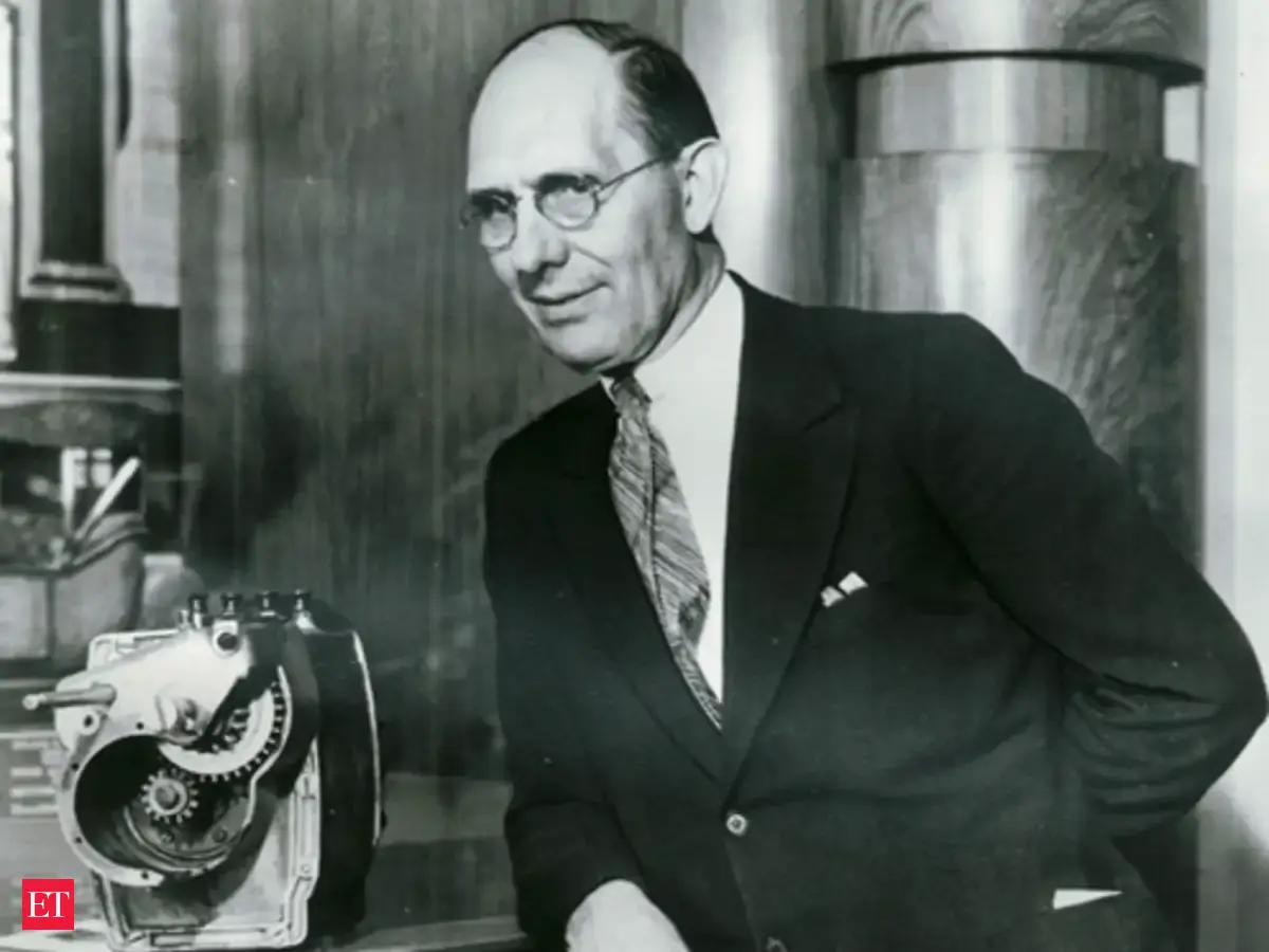 In 1912, Cadillac fitted 12,000 cars with Charles Kettering's electric self-starter; the hand-crank era ended, and ordinary drivers could finally start a car safely