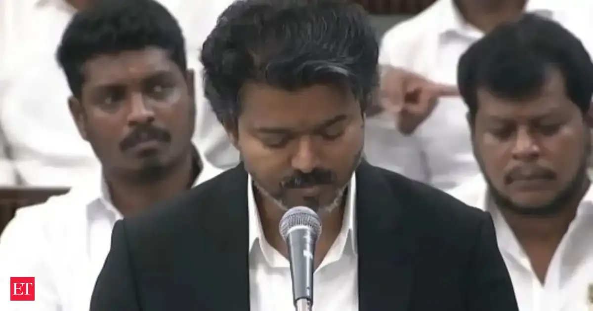 SC dismisses plea seeking probe into May 13 trust vote in Tamil Nadu Assembly