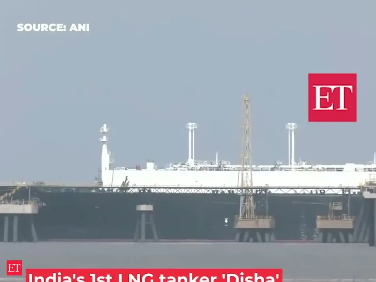 India's LNG tanker ‘Disha’ crosses Strait of Hormuz, safely reaches Dahej Port in Gujarat