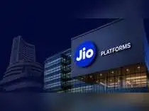 Jio IPO: Spectrum acquisition, among 7 risks investors need to know about India&rsquo;s largest offer