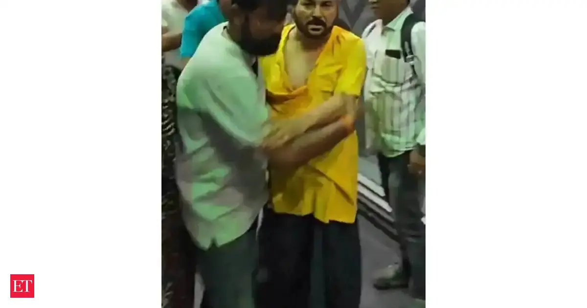 Derek O'Brien alleges attempted attack on Abhishek Banerjee at Kolkata airport, says 'BJP supporter with g