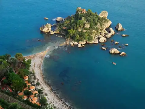 Visit Taormina And Isola Bella
