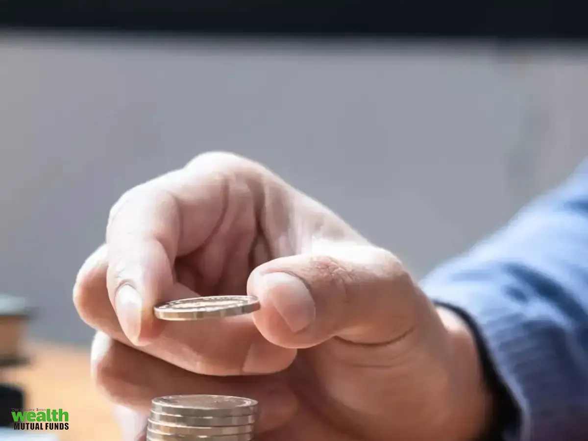 https://img.etimg.com/thumb/msid-131901816,width-1200,height-900,overlay-etwealthmutualfunds/slideshow.jpg