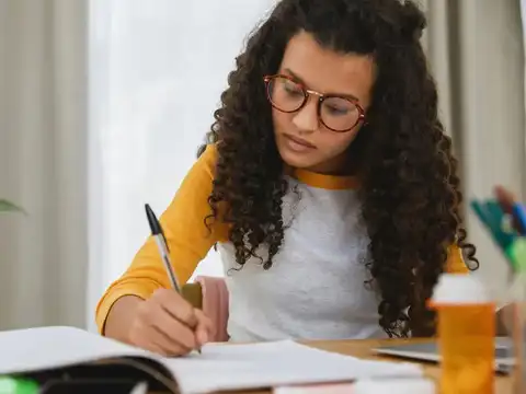  Scholarship income tax exemption: Tax-free education and relief payments