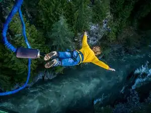 Psychologists say people who push themselves beyond limits aren't ignoring their fear, they may be unlocking superpowers