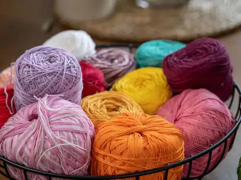 Create A Handy Sewing Or Repair Kit