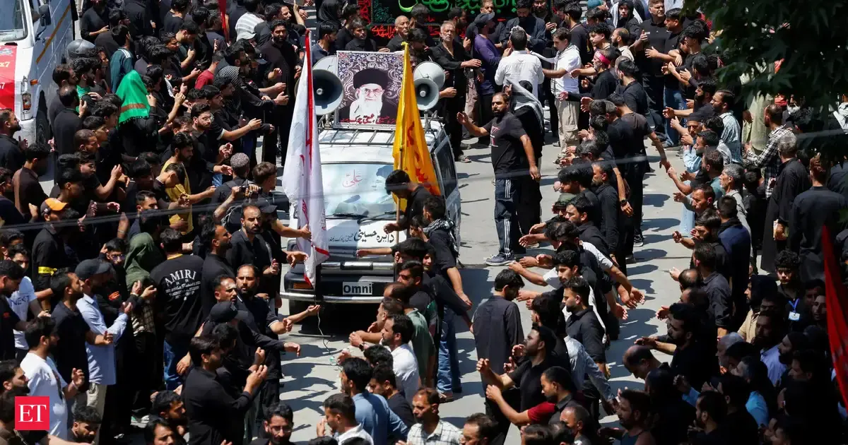Thousands join Ashura procession in Srinagar as Omar Abdullah, LG Sinha participate
