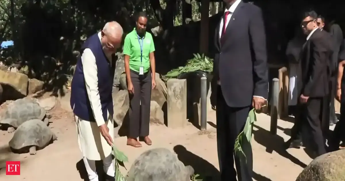 Pm Modi Feeds Worlds Oldest Living Land Animal J