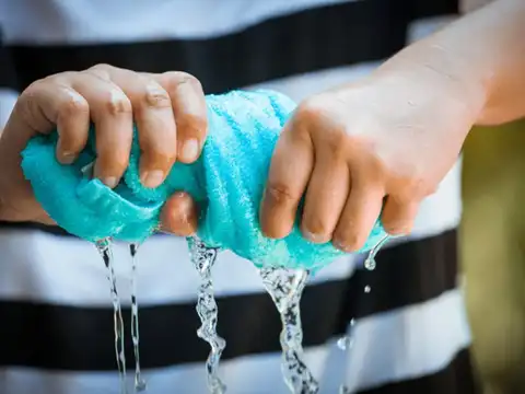 Hang A Damp Cloth In Front Of The Fan