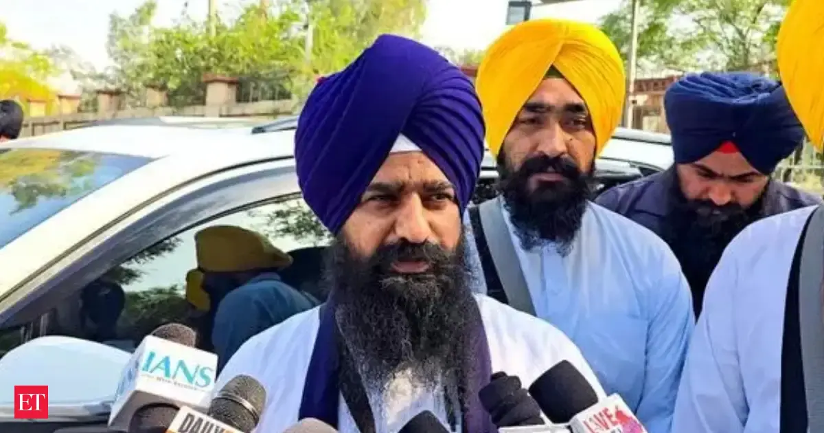 https://img.etimg.com/thumb/msid-132067948,width-1200,height-630,imgsize-157202,overlay-economictimes/articleshow.jpg