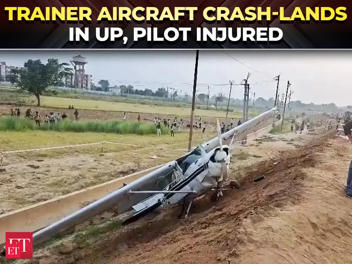 Cessna 152 aircraft crash-lands in Kasganj field, trainee pilot injured; eyewitnesses recall moments