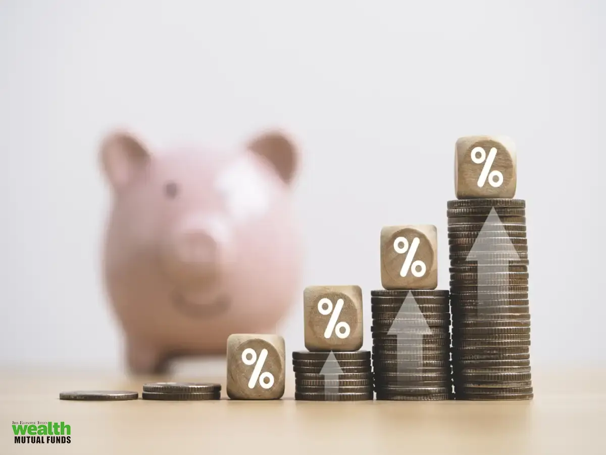 Best dynamic bond funds to invest in June 2026