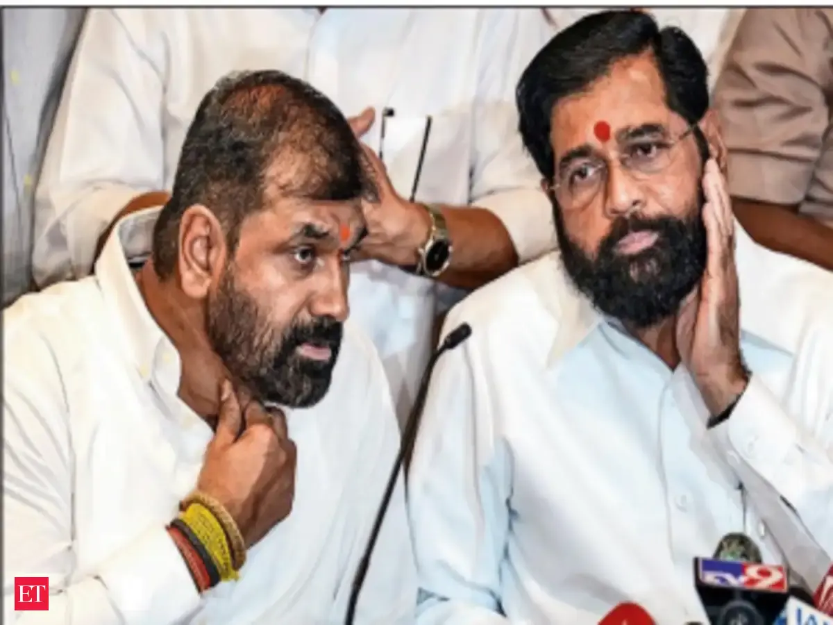 Sachin Ahir Joins Shinde Faction, Nominated for Maharashtra Council Deputy Chair | Quick Digest