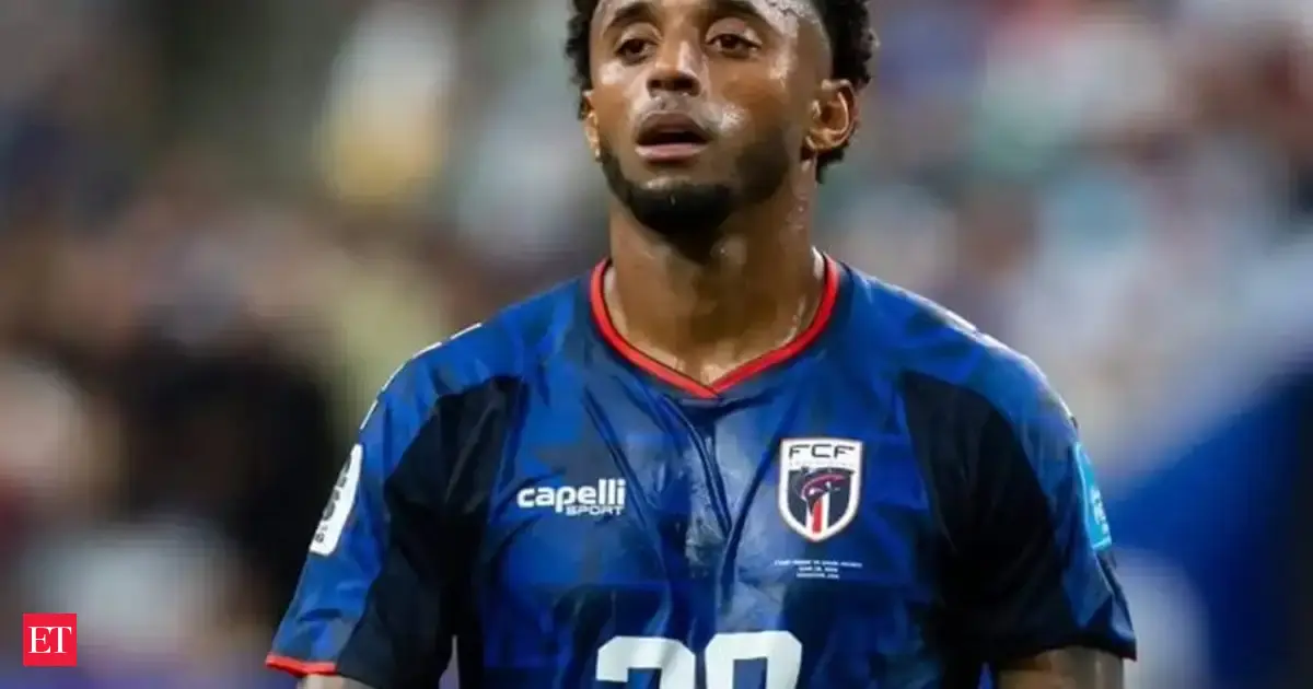 Who is Ryan Mendes? Cape Verde captain r...