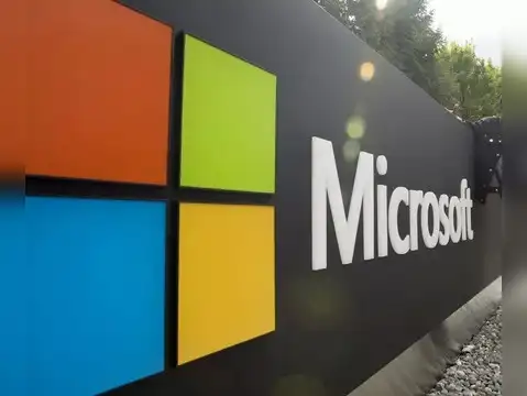 ​Microsoft Gains as Investors Return to AI Leaders