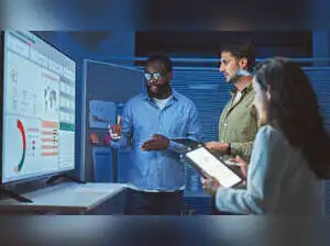 The new AI workforce: Specialists versus generalists
