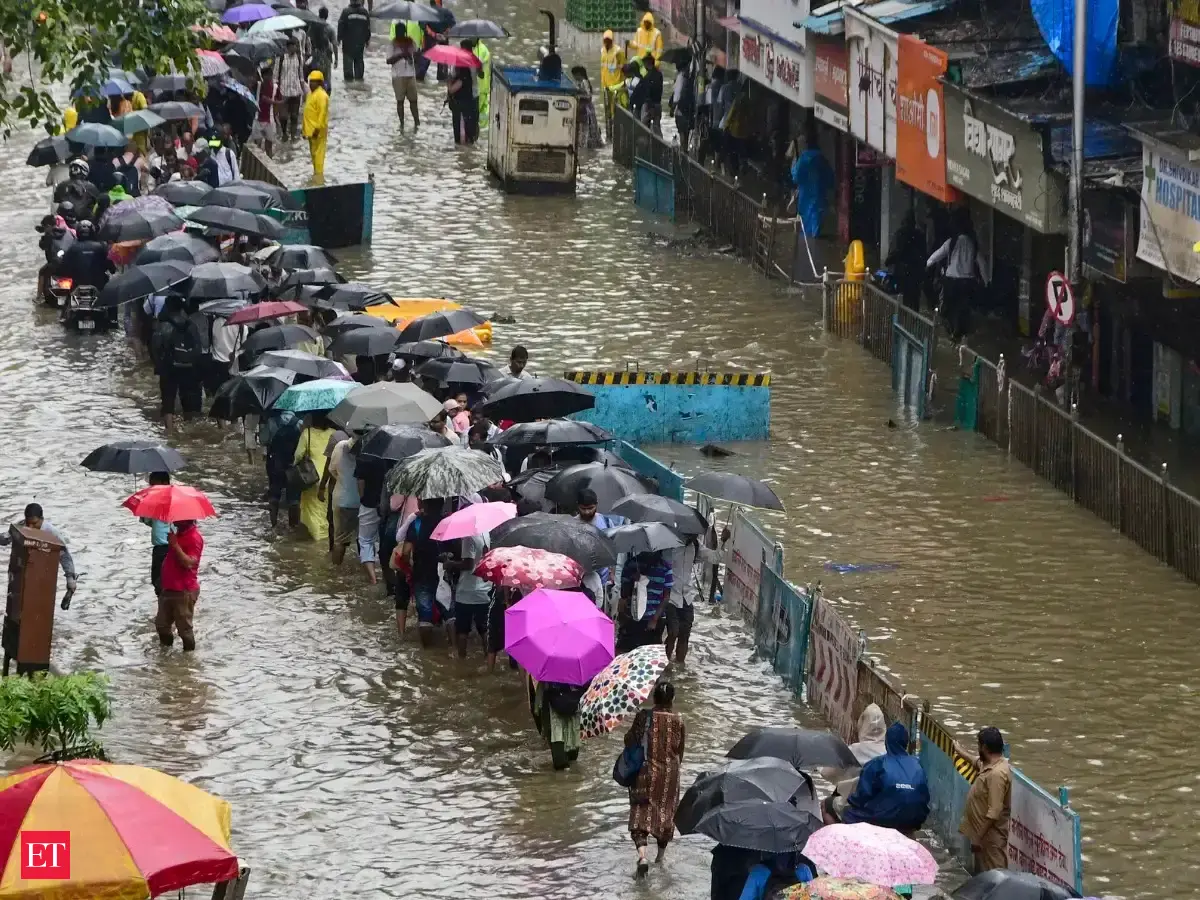 Mumbai rains today: Financial capital records over 150 mm rain in 24 hours; Mandavi tops rainfall chart