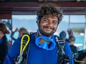 Engineer quits high paying corporate job for deep sea diving: He now lives without even a 'wash basin' but is happier