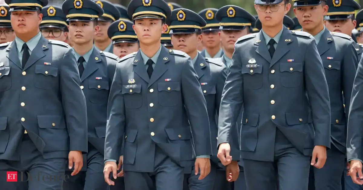 Taiwan resumes 'anti-communist' classes for graduates 
