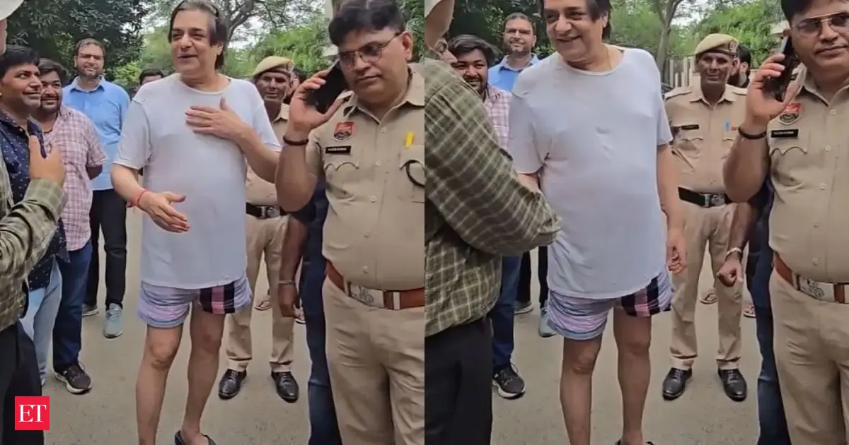 Shah Rukh Khans Co Star Chandrachur Singh Steps Out As Bulldozer Demolishes Ramp Outside Gurugram Home His Calm Exchange
