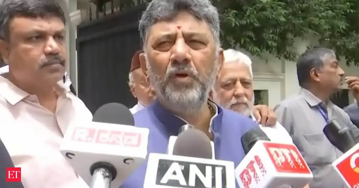 https://img.etimg.com/thumb/msid-132193369,width-1200,height-630,imgsize-83632,overlay-economictimes/articleshow.jpg