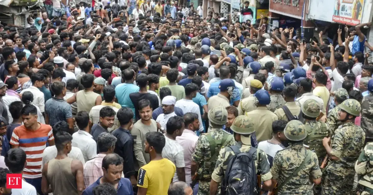 West Bengal SIT probing 12-year-old's rape and murder in Baruipur; CM Suvendu Adhikari assures father
