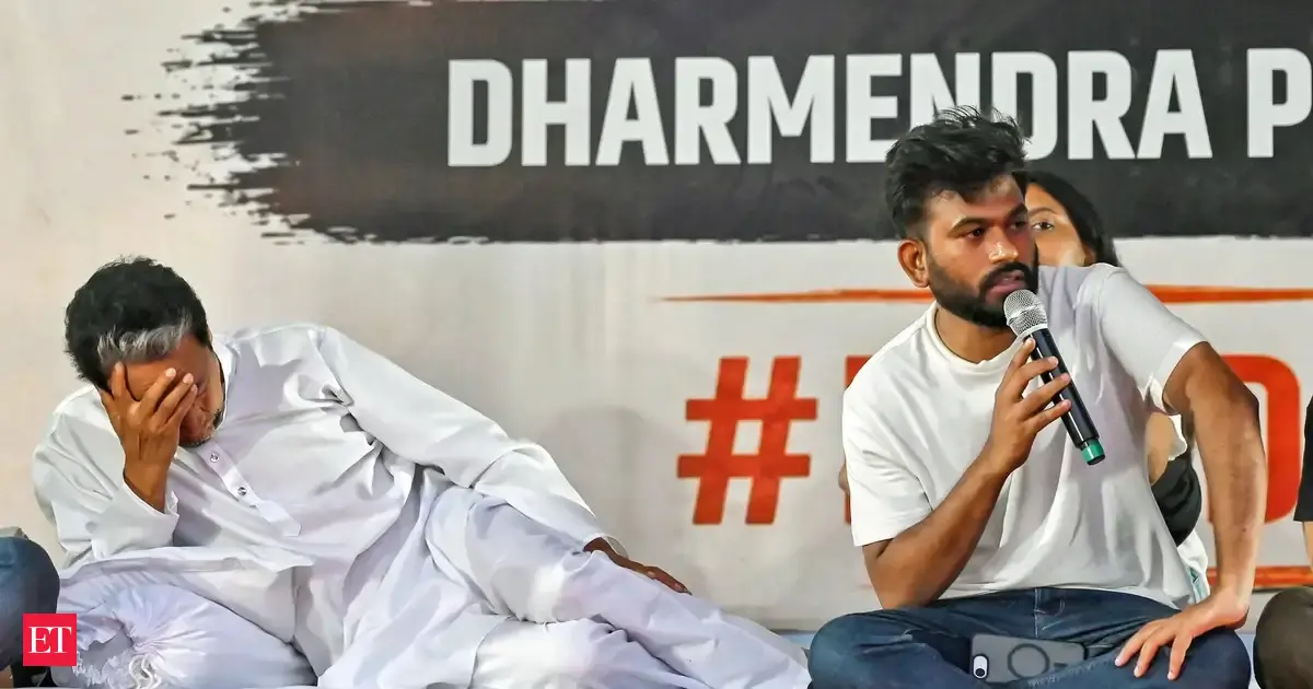 CJP protest day 17: Wangchuk's fast enters 9th day, Dipke claims police filming women volunteers