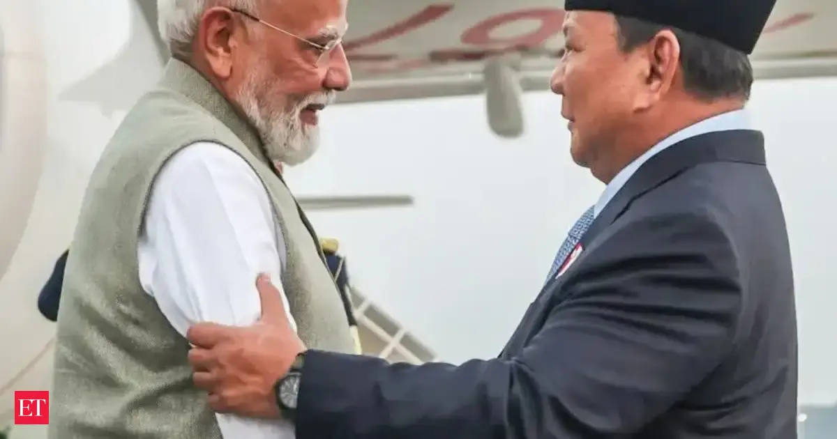 https://img.etimg.com/thumb/msid-132225147,width-1200,height-630,imgsize-78746,overlay-economictimes/articleshow.jpg