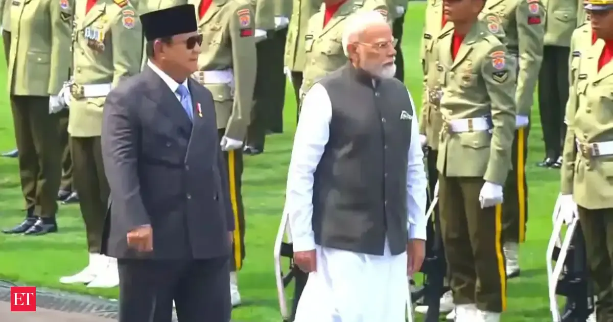 https://img.etimg.com/thumb/msid-132229907,width-1200,height-630,imgsize-132388,overlay-economictimes/articleshow.jpg